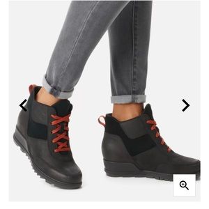 Sorel Evie Lace-up Booties, Suede.